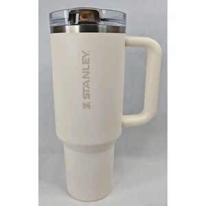 New STANLEY Quencher ProTour H2.0 Tumbler with Handle and Straw 40 oz Cream